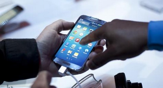 Apple souhaite faire interdire le Samsung Galaxy S4 aux Etats-Unis