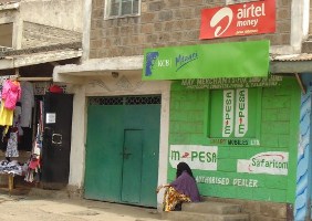 Airtel veut forcer Safaricom à distribuer ses services Airtel Money via les agents M-Pesa ! Airtel veut forcer Safaricom à distribuer ses services Airtel Money via les agents M-Pesa !