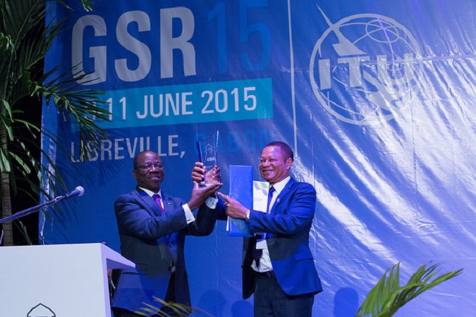 Gabon : Lin Mombo désigné ambassadeur des bonnes pratiques de régulation de l’UIT