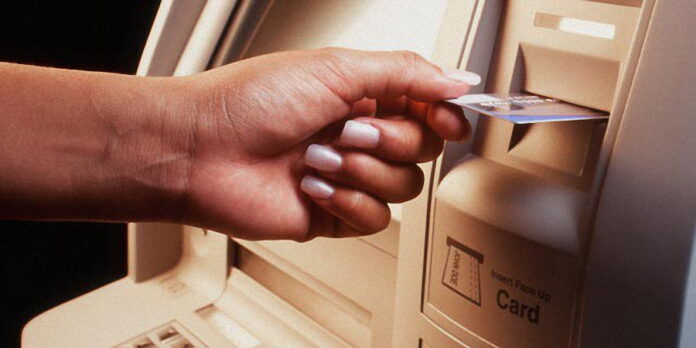 Monétique : Une carte bancaire commune à la zone Cémac Monétique : Une carte bancaire commune à la zone Cémac