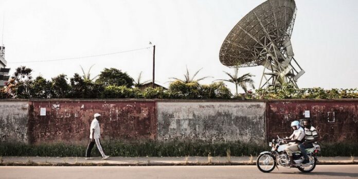 Cameroun : La nouvelle taxe sur les télécoms devrait rapporter 10 milliards FCFA au fisc en 2016 Cameroun : La nouvelle taxe sur les télécoms devrait rapporter 10 milliards FCFA au fisc en 2016