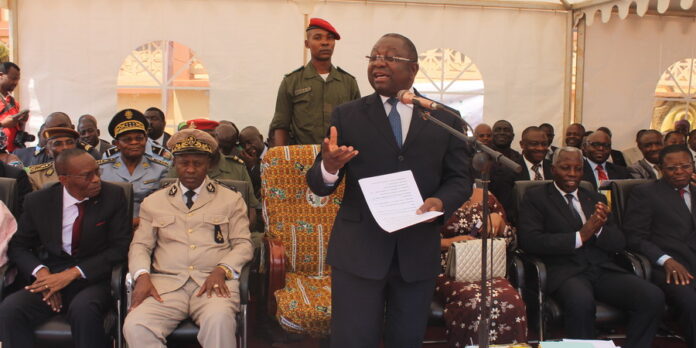 Cameroun : le ministère du Commerce se dotera d’une application numérique pour combattre la contrebande Cameroun : le ministère du Commerce se dotera d’une application numérique pour combattre la contrebande