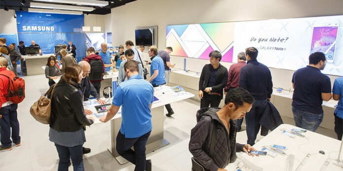 Mobile : Samsung toujours leader mondial avec 324,8 millions de smartphones vendus en 2015 Mobile : Samsung toujours leader mondial avec 324,8 millions de smartphones vendus en 2015