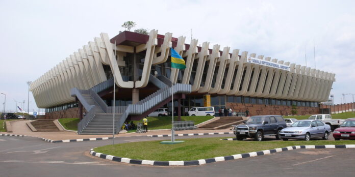 Transport aérien : L’aéroport de Kigali migre vers le numérique Transport aérien : L’aéroport de Kigali migre vers le numérique