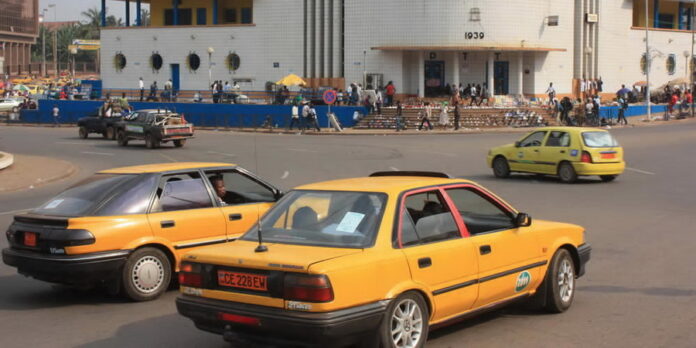 Cameroun : Une application pour renforcer la sécurité dans les taxis Cameroun : Une application pour renforcer la sécurité dans les taxis