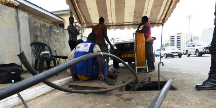 Gabon : Huawei gagne le marché de fourniture des équipements actifs pour la fibre optique Gabon : Huawei gagne le marché de fourniture des équipements actifs pour la fibre optique