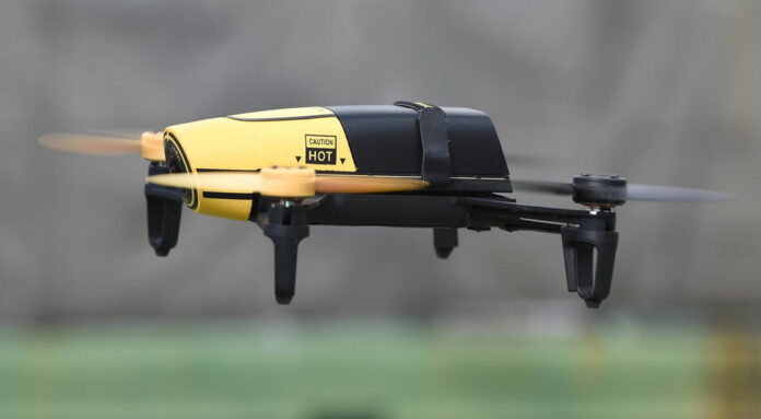 Gabon : L’armée s’équipe des drones quad-copter NX-110 Gabon : L’armée s’équipe des drones quad-copter NX-110