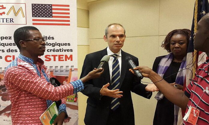 Côte d’Ivoire : Un camp sur la science et la technologie annoncé en août 2016 Côte d’Ivoire : Un camp sur la science et la technologie annoncé en août 2016