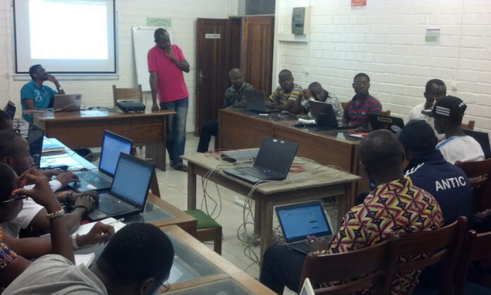 Congo : Le Salon des TIC annoncé pour avril 2017 Congo : Le Salon des TIC annoncé pour avril 2017