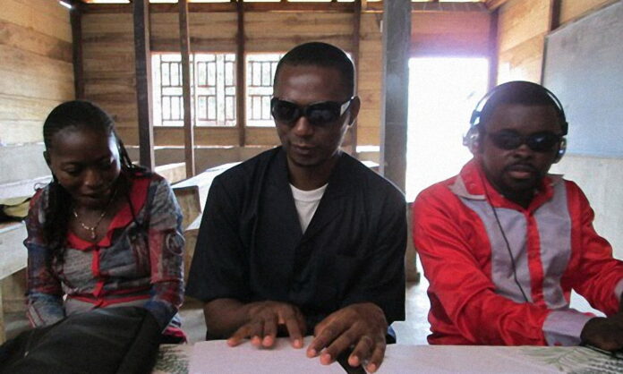 Cameroun : Les malvoyants réclament une inclusion numérique en leur faveur Cameroun : Les malvoyants réclament une inclusion numérique en leur faveur