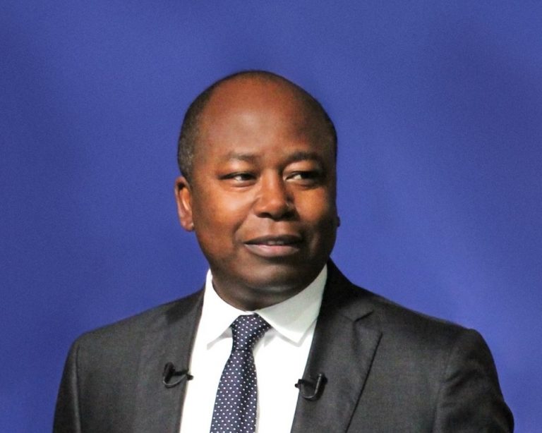 Gabon : Alain-Claude BILIE BY NZE prend les commandes de l’Economie numérique