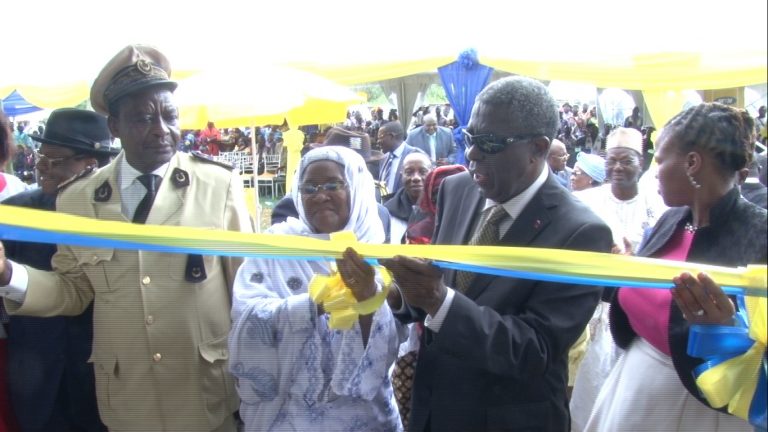 Cameroun : la Fondation MTN offre trois salles de classes équipées à l’Etat