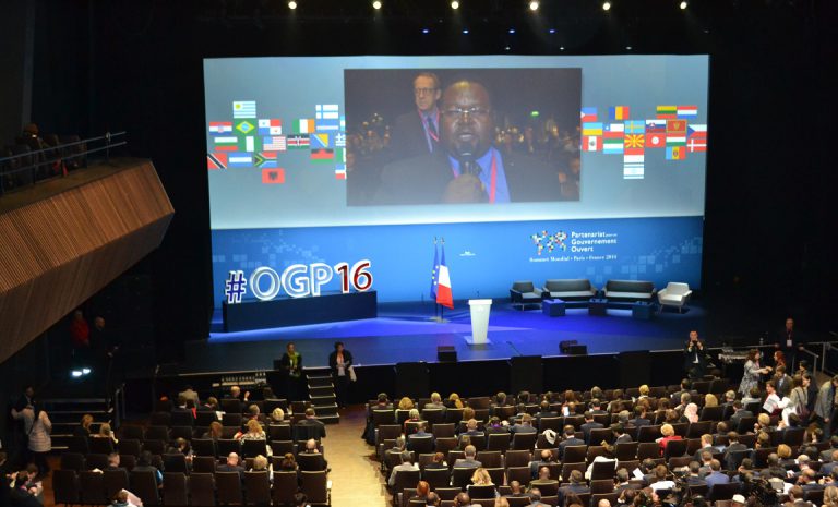 Partenariat pour un Gouvernement Ouvert : Un bel exemple de démocratie
