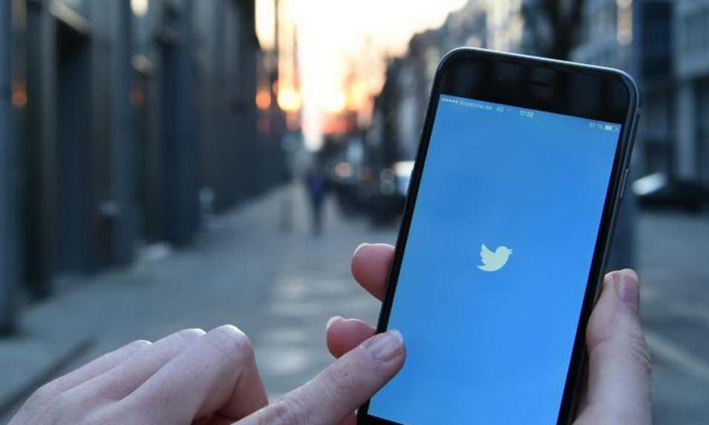 Twitter va désormais signaler les fausses informations diffusées par des vidéos et/ou des images truquées sur son réseau
