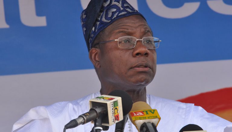 Bénin : Des bourses d’excellence « Adrien Houngbédji pour le Numérique » pour les jeunes bacheliers