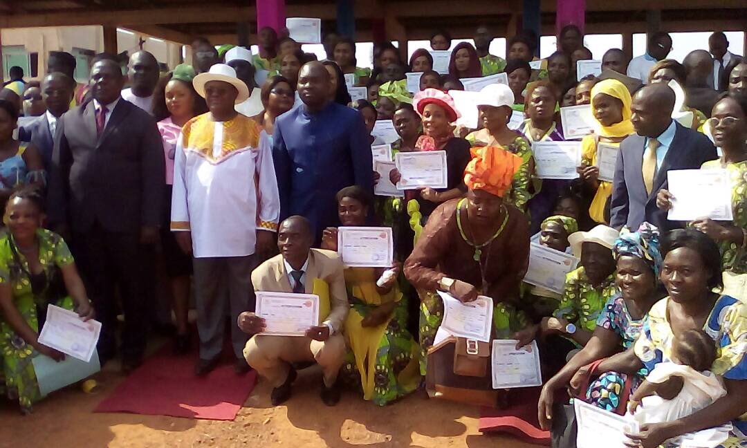 Cameroun : Le Club Est 2.0 revendique déjà 4 000 jeunes formés aux TIC dans la région de l’Est