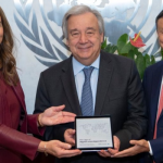 Melinda_Gates_and_Jack_Ma1560238214910