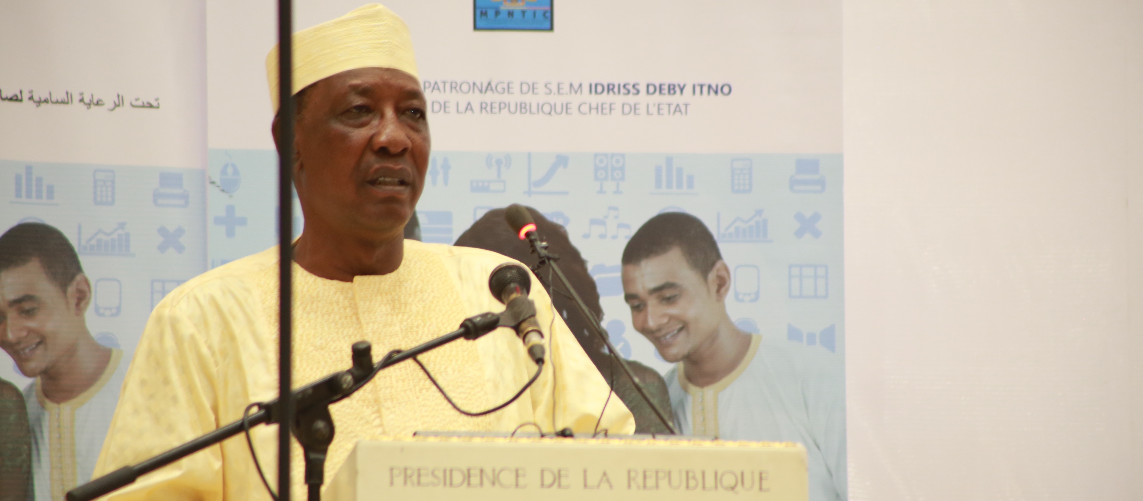 Idriss Déby Itno : Pourquoi j’ai imposé la restriction de l’usage des réseaux sociaux au Tchad pendant 16 mois