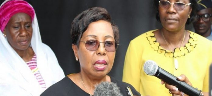 Cameroun : Le Minesec écarte Orange de la collecte des frais de scolarité et des examens officiels