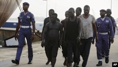 300 cybercriminels arrêtés grâce à la coopération entre la Police nigériane et le FBI