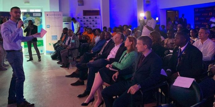 Douala Digital Story : les préalables et les défis de la transformation digitale de l’administration et des PME posés