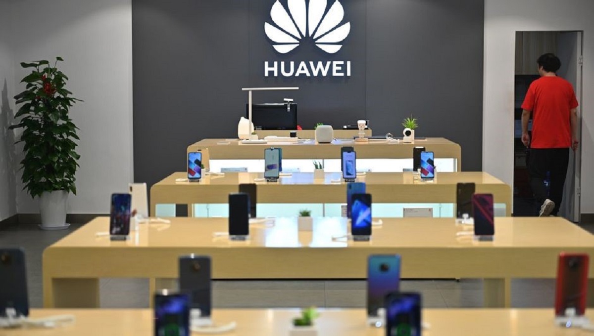 Le géant chinois Huawei va installer sa première grande usine en dehors de Chine en France à plus de 200 millions d’euros