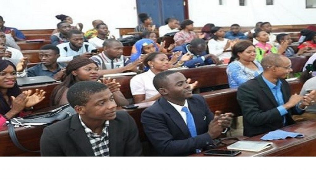 Camrail offre 100 abonnements à la bibliothèque numérique Youscribe à 100 étudiants de l’Université de Douala