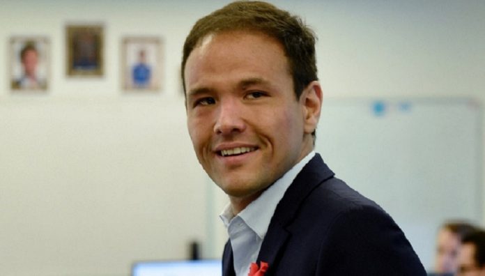 France / Covid-19 : Cédric O invite les Français à consommer Internet avec modération afin d’éloigner tout risque de saturation des réseaux