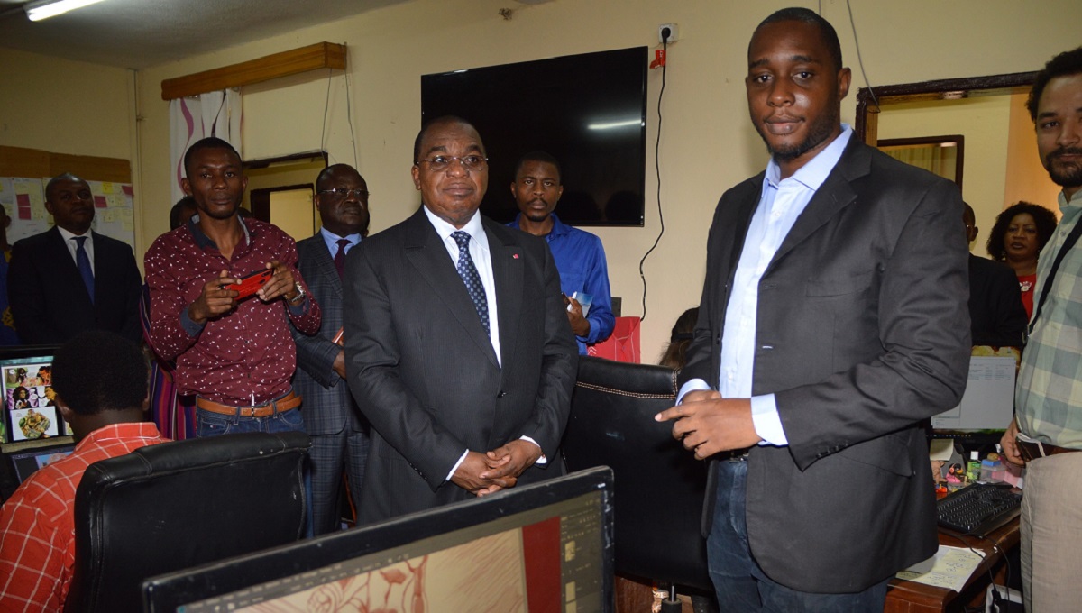 Cameroun : Louis Paul MOTAZE à Kiro'o Games pour mieux comprendre ...