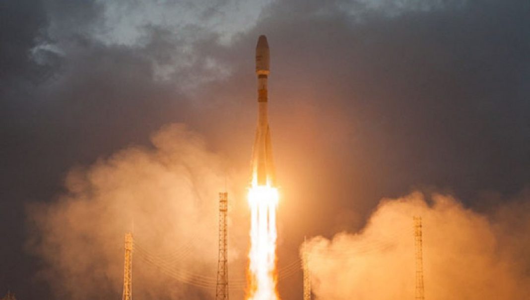 L’opérateur de service d'accès global à Internet à l'aide de micro-satellites, OneWeb , se met en faillite à cause de Covid9