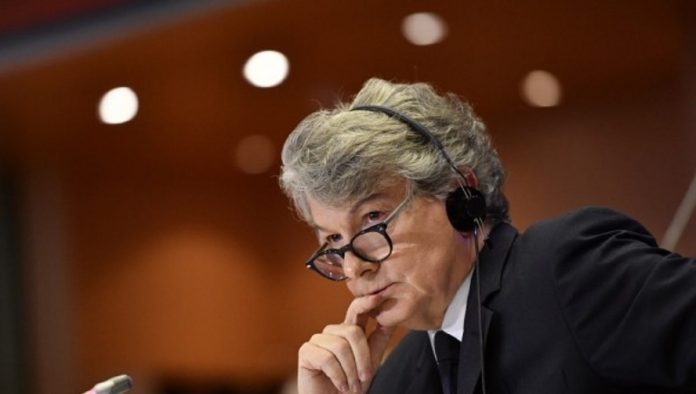 L’Union européenne va rejeter l’option du suivi des personnes via leurs smartphones pour gérer l’après-confinement