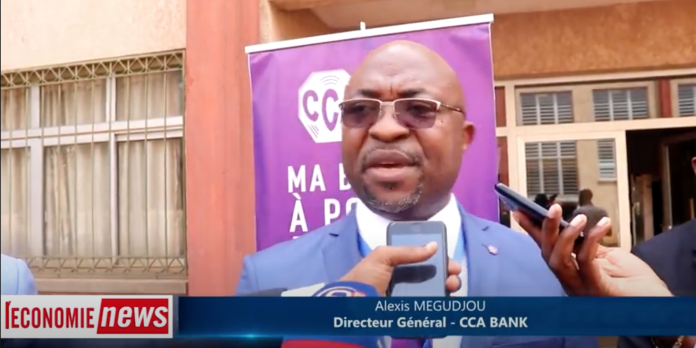 Cameroun : Alexi Megudjou, le DG de CCA Bank, explique aux étudiants de l’UCAC les enjeux de la digitalisation des process bancaires