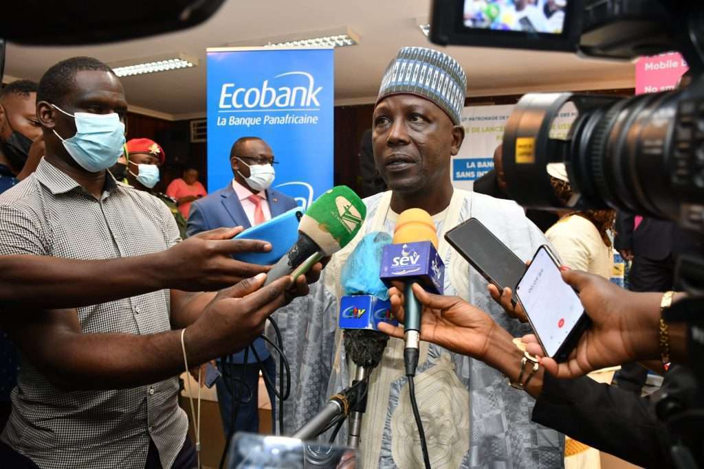 Cameroun : Le code USSD national #237# déployé par la Campost désormais fonctionnel avec Ecobank comme première banque à s’y connecter