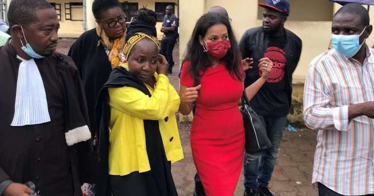 Cameroun : Des diplomates français, canadiens et américains demandent la libération de Rebecca Enonchong via le hashtag #FreeRebecca