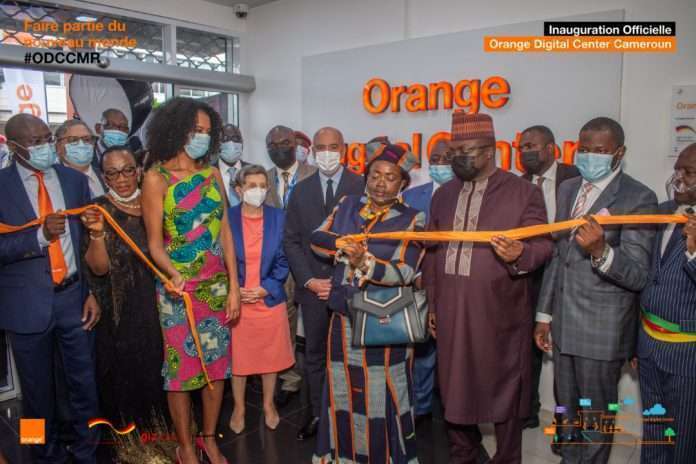 Orange et la Coopération Allemande inaugurent à Douala, le sixième Orange Digital Center en Afrique pour former les jeunes au numérique et renforcer leur employabilité