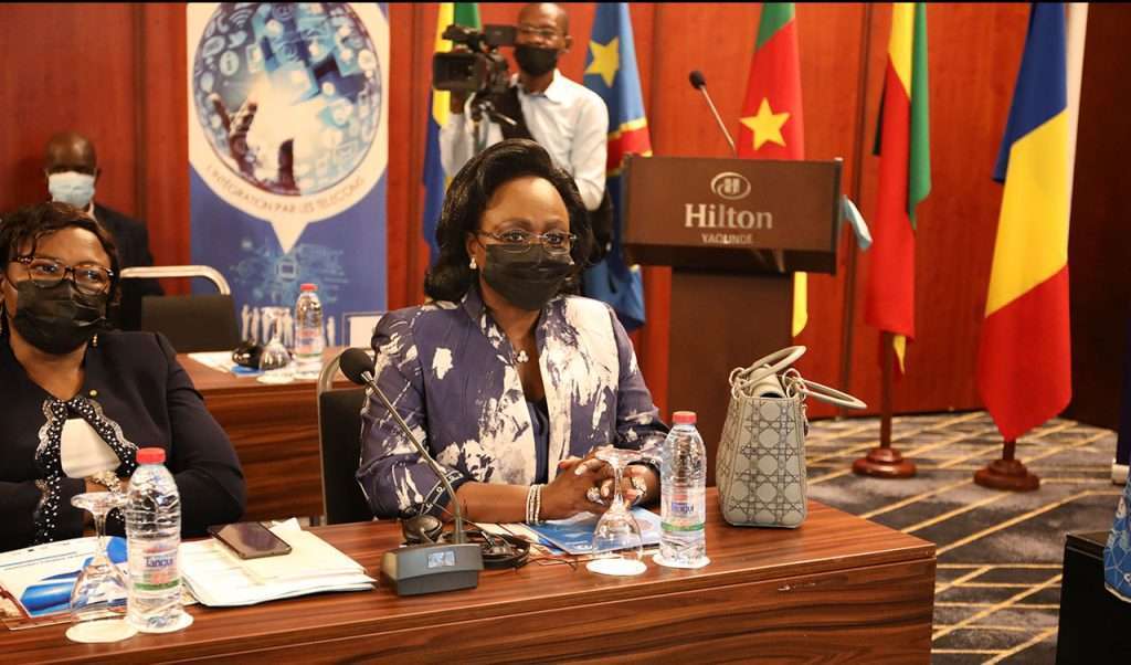 Judith Yah Sunday, DG de Camtel, élue présidente de la nouvelle association des opérateurs historiques des télécommunications de l’Afrique centrale