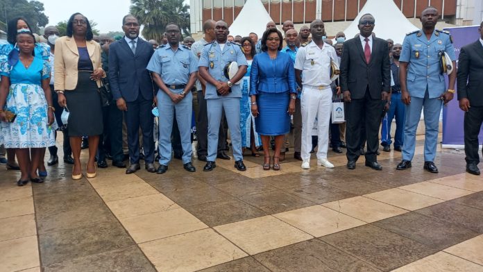 Cameroun : Judith Yah Sunday épouse Achidi et son équipe édifient les élèves officiers de l’Esig sur le CDMA et les perspectives de Camtel