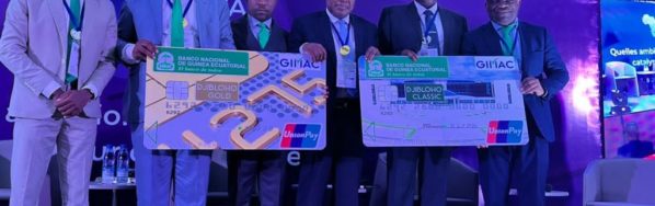 la-bange-bank,-premiere-banque-en-afrique-centrale-a-commercialiser-la-carte-bancaire-gimac-extensible-a-unionpay-[video]