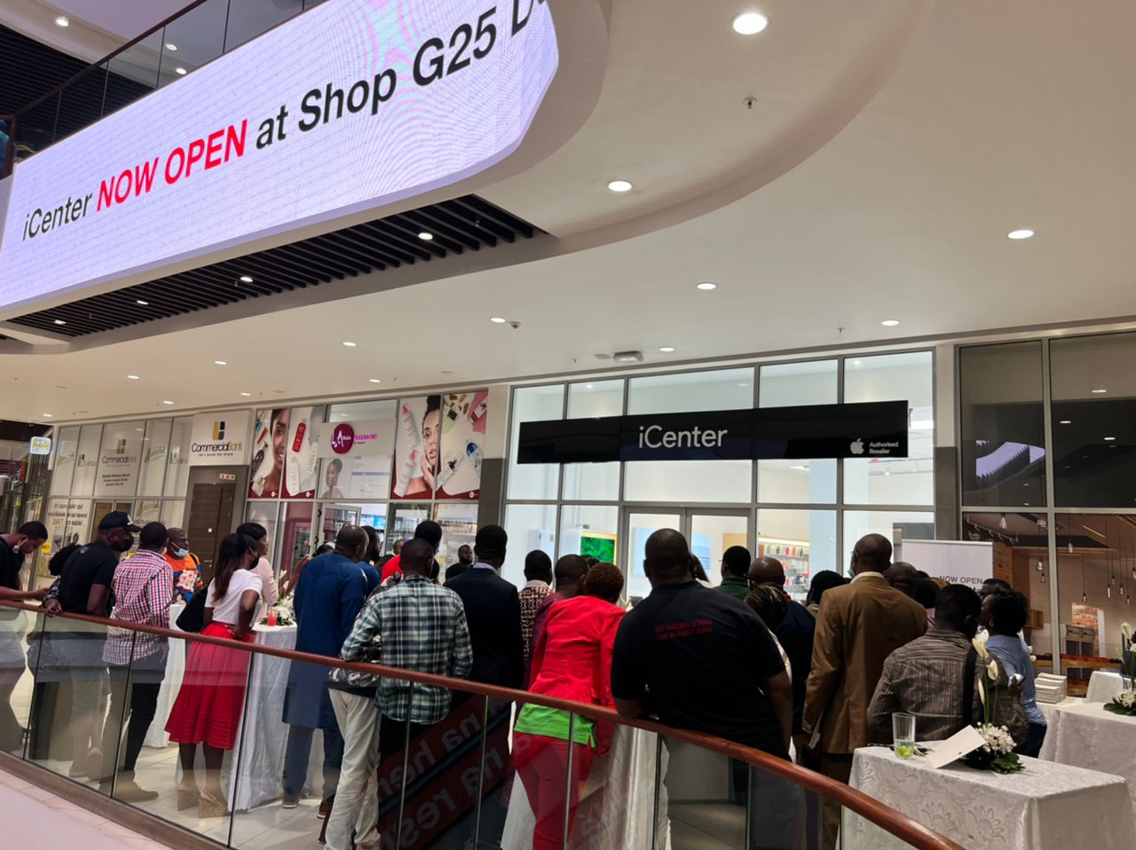 iCenter, premier centre d’expérience agréé Apple en Afrique centrale, ouvre ses portes au Douala Grand Mall