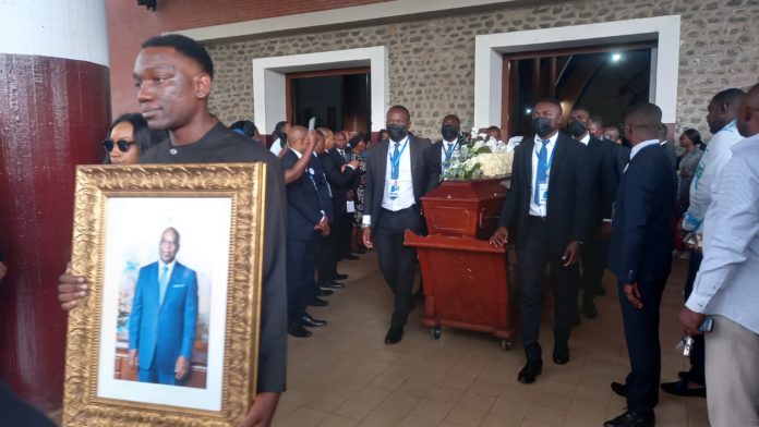 Voici ce que pense Judith Yah Sunday de David Nkoto Emane, son prédécesseur à la tête de Camtel, inhumé ce samedi