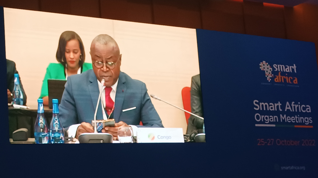 Léon Juste Ibombo exhorte les États africains à ratifier l’accord établissant la Smart Africa Alliance jusqu’ici approuvé par un seul  pays, la Tunisie
