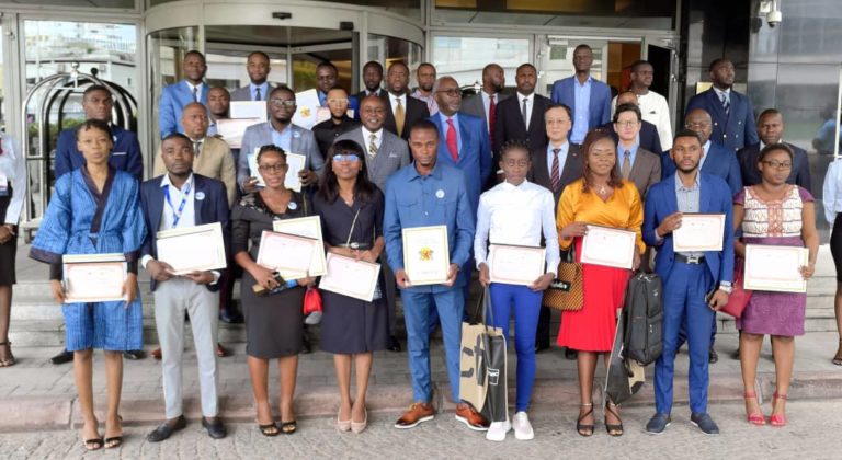 Congo Brazza: Trois startupeurs, dont deux femmes, primés pour le prix de l’Innovation numérique Dénis Sassou N’Guesso 2022