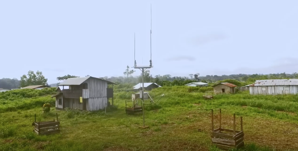 Inclusion numérique au Congo : Découvrez les réalisations du FASUCE mis en oeuvre par l'ARPCE [Vidéo]