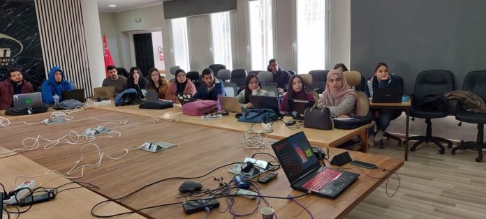Tunisie : Orange Fab, FabLab Solidaire et Flutter, ces formations d’Orange pour consolider les capacités et booster l’entrepreneuriat digital en février 2023