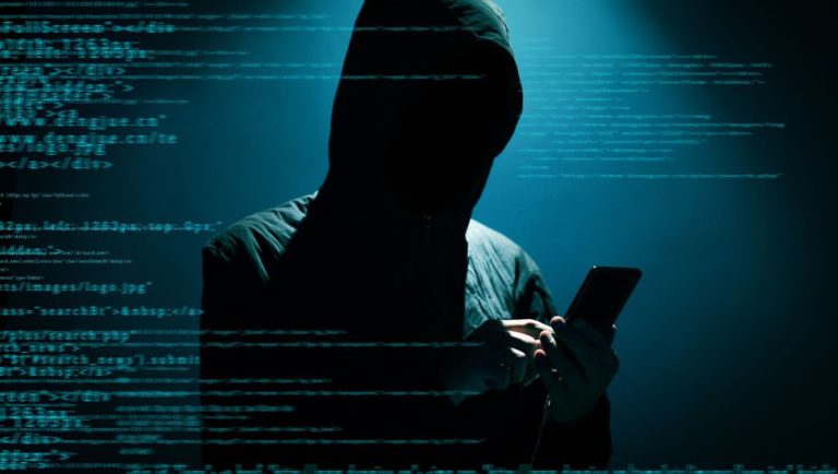 Cybercriminalité : Afriland First Bank met en garde sa clientèle contre des arnaqueurs en ligne
