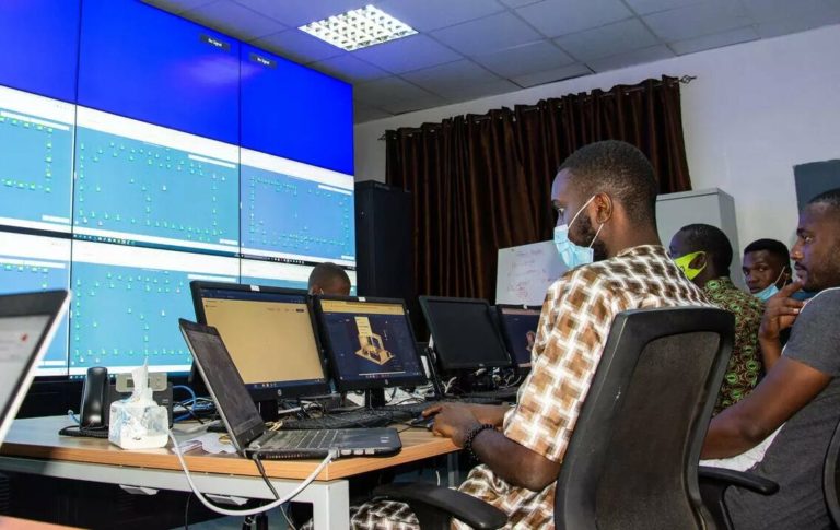 Internet/Guinee : La toile émaillée 