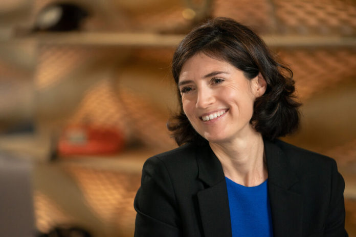 Télecoms : Christel Heydemann, DG du Groupe Orange veut lancer le satellite Orange avec sa filiale NordNet