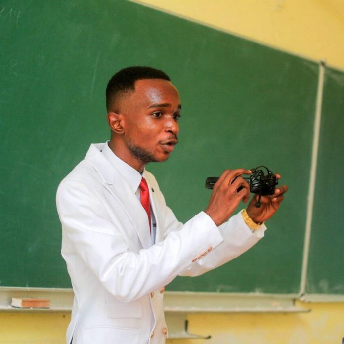 RD Congo : Le jeune Pierre Sedi « contribue » au projet de Huawei sur les interfaces cerveau-machine
