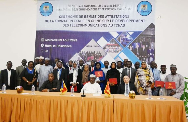 Partenariat : La Chine forme 24 agents de l’Etat tchadien aux NTIC  pour développer le secteur des Télécoms