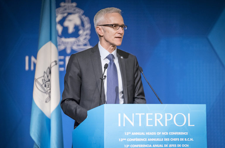 Pour un bon usage de l’ I.A, Interpol offre aux polices nationales des Etats membres ces outils